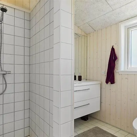 6748-hasle-vandmollevej-6 بيت للعطل